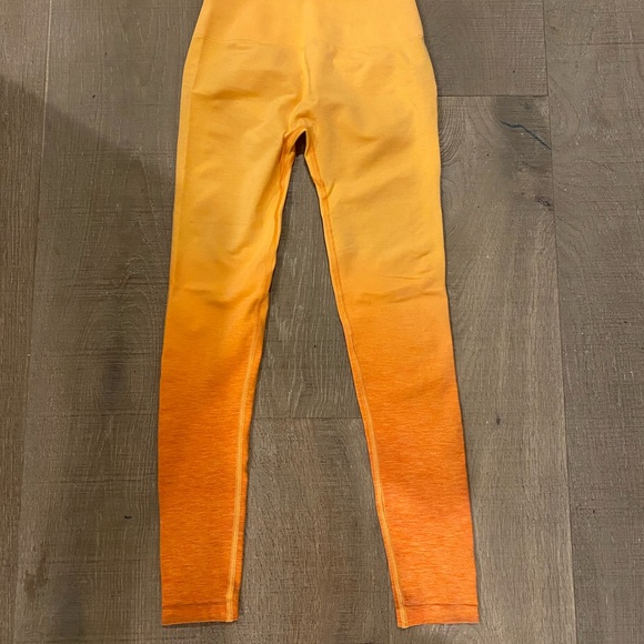 Alphalete Ombré Legging Day Tripper Orange - Picture 5 of 8